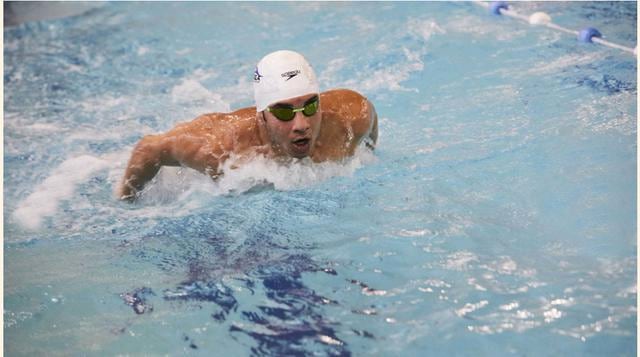 Ramis Anis (Siria, natacion) De Siria a Turquia y de ahi en balsa a Grecia para poder vivir de su pasion : la natacion