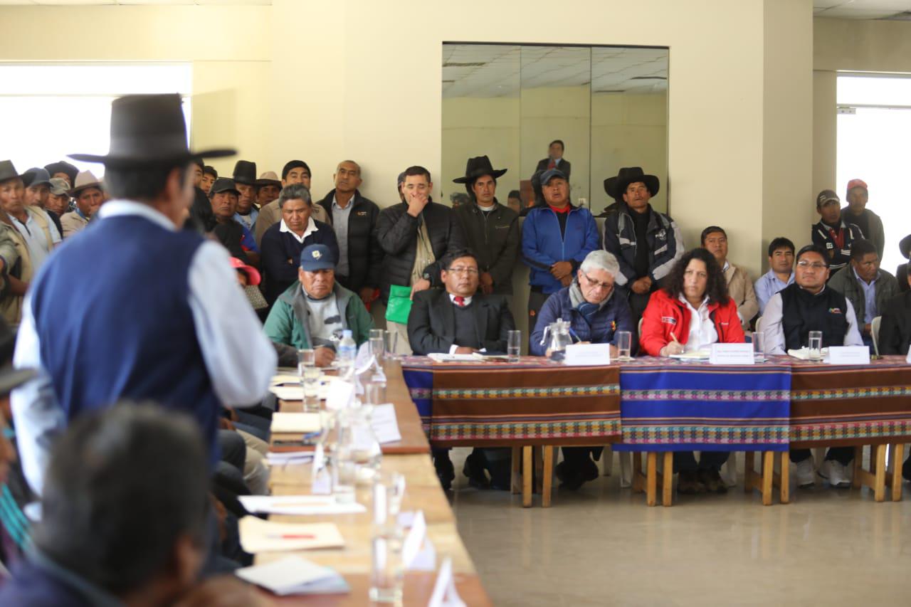 Reunión en Candarave, Tacna (Foto: Minagri)