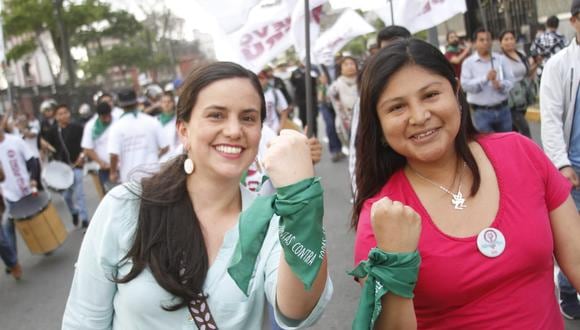 Verónika Mendoza apoya la campaña de Juntos por el Perú con viajes a regiones fuera de Lima. (Foto: Difusión)