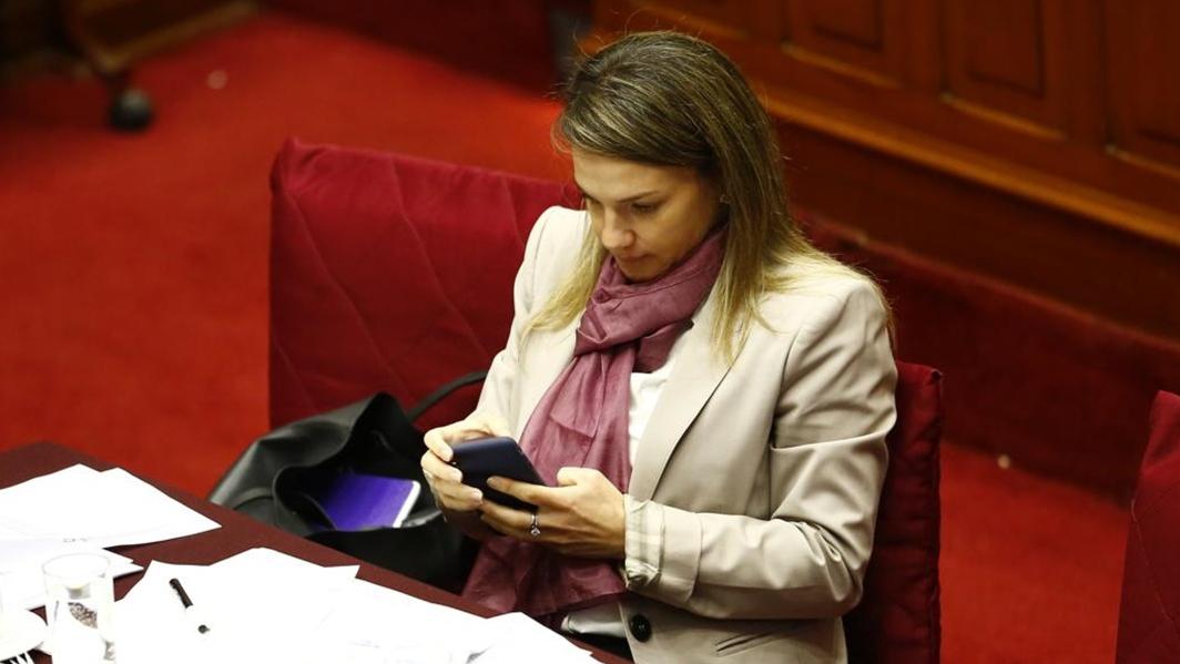 León gestionaba reuniones con ministros de Estado a pedido de su hermano, disponía del personal asignado a su seguridad para realizar compras domésticas y aconsejaba a un candidato al Parlamento a simular los aportes a su campaña. (Foto: GEC)