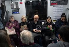 Argentinos enfrentan otro golpe al bolsillo con aumento de pasaje del metro 