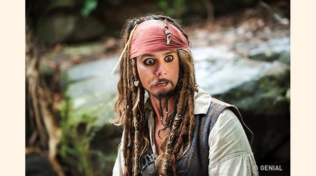 Jim Carrey como Capitán Jack Sparrow &quot;Piratas del Caribe&quot;. Jim Carrey rechazó la participación en “Piratas“ a favor de la comedia ”Todopoderoso&quot;. Solo podemos imaginar cómo sería Jack Sparrow interpretado por Jim. En cualquier caso, habría 