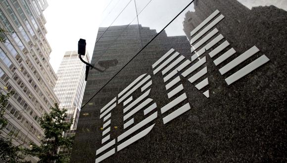 FOTO 4 | IBM. En el último año ha invertido US$ 1 billón en la promoción de sus empleados, creando cursos dentro de la empresa para estudiar y pagando matriculas en universidades reconocidas mundialmente. (Foto: Bloomberg)