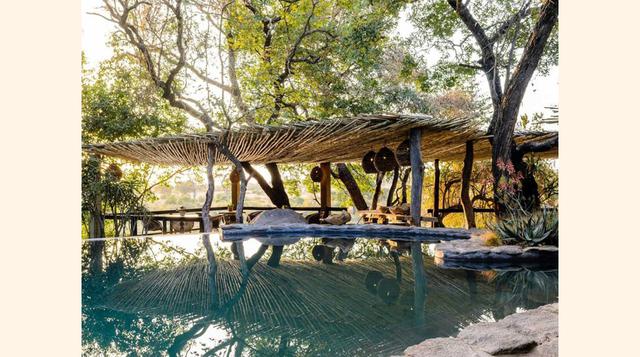 Singita Sabi Sand, Kruger National Park (Sudáfrica). Además de ofrecer la naturaleza Africana, el hotel presenta un safari vintage combinado con mobiliario de la época colonial. (Foto: businessinsider)