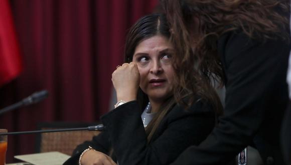 Karina Beteta acusó a Daniel Salaverry de haberle respondido de manera agresiva al no poner en agenda el proyecto de ley sobre Agrobanco. (Foto: GEC)