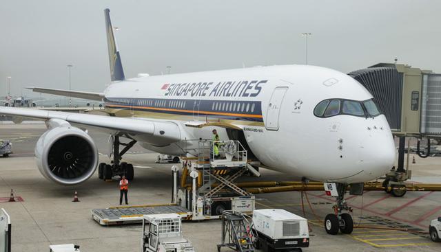 FOTO 14 | 2. Singapore Airlines
Singapore Airlines, que el año pasado lideraba el ranking, cae en 2019 a la segunda posición. Esta compañía aérea se llevó los premios a la mejor tripulación de cabina, a la mejor aerolínea asiática y a la mejor primera clase del mundo. (Foto: Nicolas Economou /NurPhoto / Getty Images).