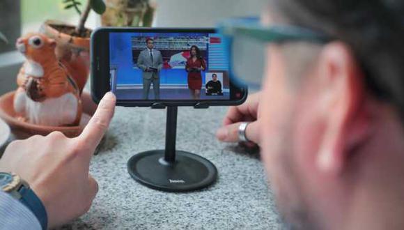 Desde un celular o tableta puede acceder a la Televisión Digital Terrestre. (Foto: MTC)