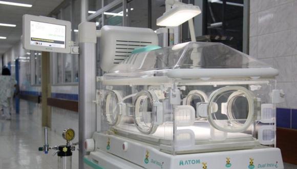 La falta de incubadoras ocasionó la muerte de 30 bebés en el Hospital Regional de Lambayeque. (Foto:Andina)