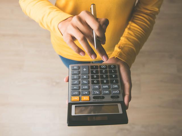 FOTO 11 | Calculadoras, la mayoría de los teléfonos tienen una calculadora incorporada, lo que reduce la necesidad de contar con este torpe dispositivo que solo tiene un uso.