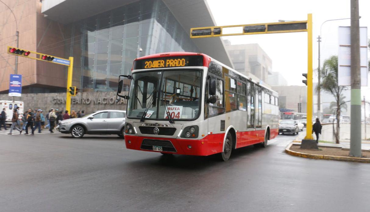 Más de 600,000 personas se trasladan cada día en los corredores complementarios.