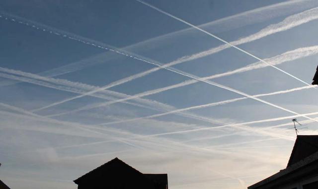 Homogenitus: Formadas por la acción del hombre (industrias). (Foto: biobiochile.cl)