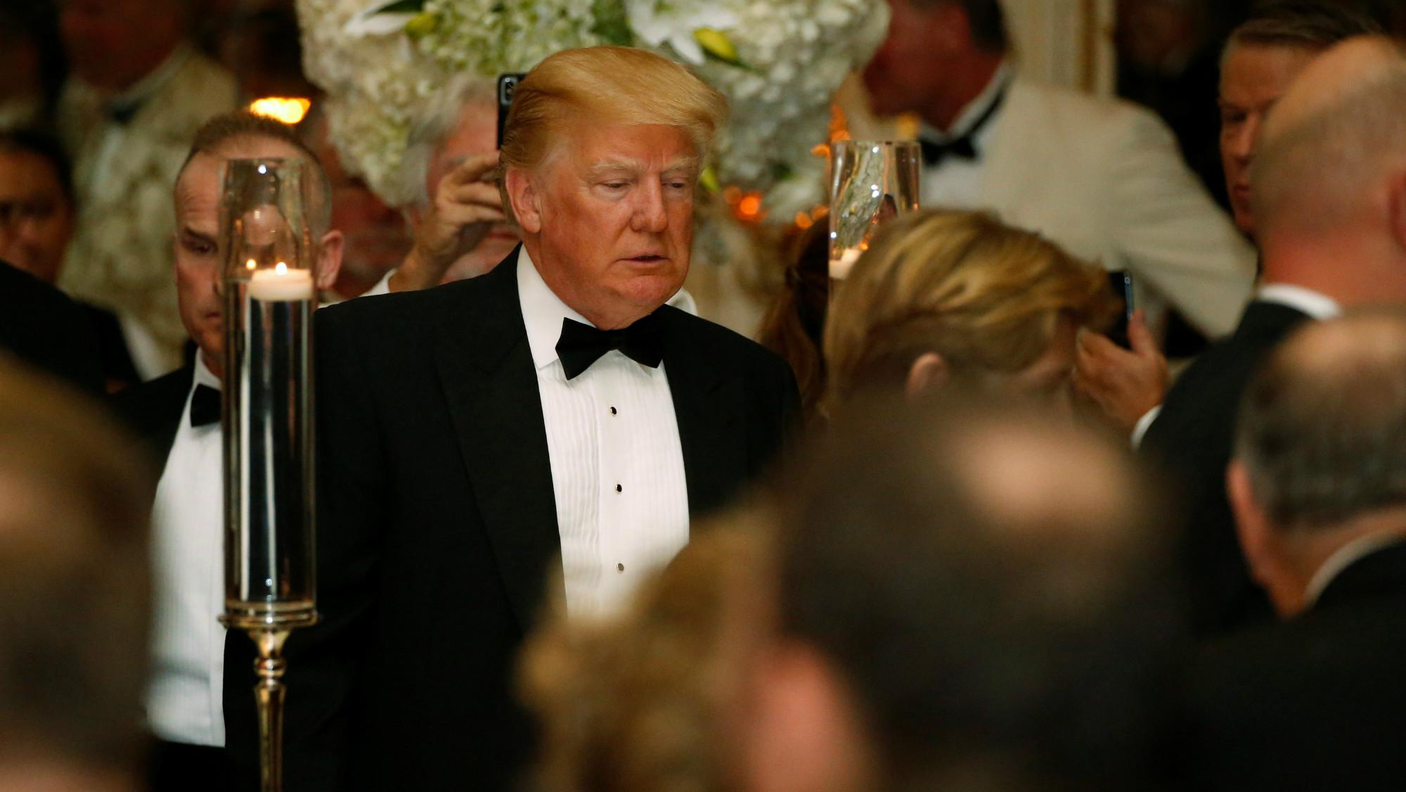 Donald Trump en su fiesta de año nuevo. (Foto: Reuters)