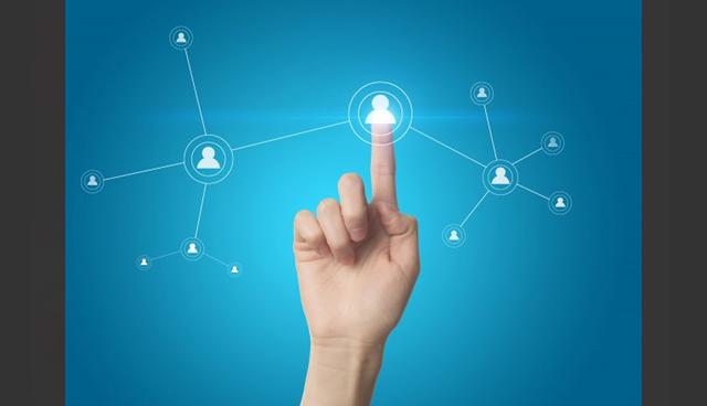 FOTO 28 | 28. Haz tu marca
Gracias a Google y a las redes sociales todos tenemos una marca. Si no estás trabajando para ser el primer resultado de Google o no estás teniendo actividad en redes sociales, estás dañando mucho a tu negocio.
(Foto: Freepik)