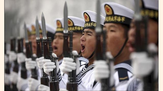 #4 China: Se calcula que el gigante asiático tiene cerca de 260 armas nucleares de naturaleza táctica y estratégica. Así mismo, se sabe que el país asiático posee una cantidad considerable de material de fisión nuclear, suficiente como para aumentar dramá