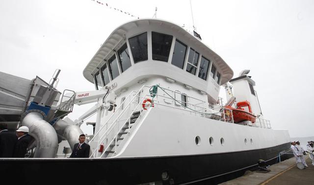 Austral Group informó que, como parte de la renovación de su flota pesquera, incorporaron desde hace unos días Don Olé, “una de las embarcaciones más seguras y ecoeficientes de su tipo”, dijo su gerente general, Adriana Giudice . La embarcación, que tiene
