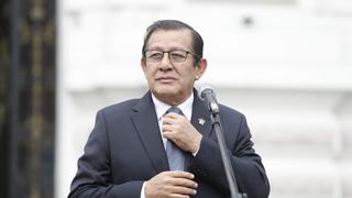 Congresista Salhuana: “Constitución no prevé que presidente del Congreso asuma Despacho Presidencial”