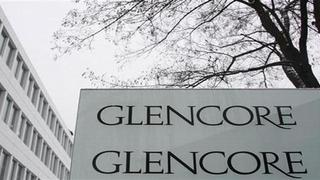 Glencore se adhiere a oferta por Xstrata tras caída de ganancias