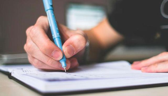 FOTO 9 | 9. ¿Está dispuesto a poner todo por escrito?
Muchas sociedades están pavimentadas con un apretón de manos, pero esto puede ser una receta para el fracaso. Es crucial ponerlo en papel, no sólo qué se espera de cada socio sino también las consecuencias de no cumplirlo. (Foto: Difusión)