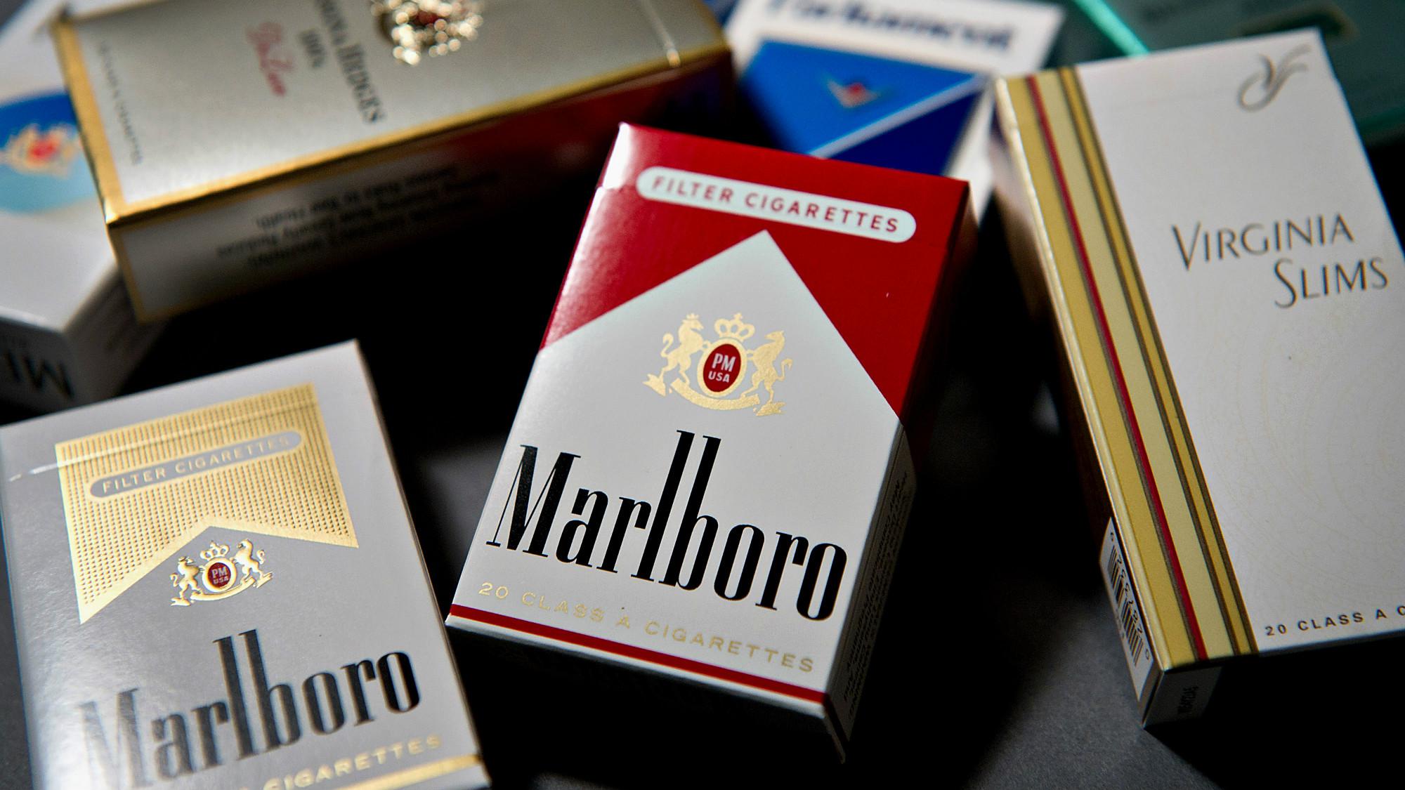 La tabacalera es dueña de marcas como Marlboro y Chesterfield.