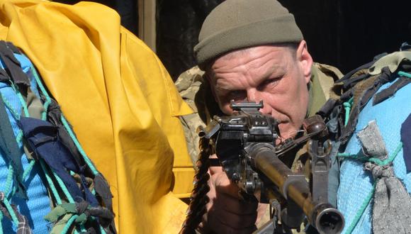 El portavoz del Pentágono, John Kirby, agregó que ahora la resistencia ucraniana está intentando recuperar territorio en su país frente a los rusos. (Foto: Sergey BOBOK / AFP)