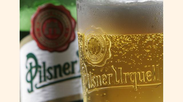 Pilsner Urquell. Es una cerveza de fermentación baja elaborada desde el año 1842 en la ciudad de Pilsen, Bohemia (hoy República Checa). Hoy es un símbolo de la cerveza tipo Pilsener en diferentes países de Europa.