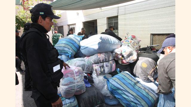 ¿De qué manera propone intervenir los mercados de comercio de objetos robados, así como la venta de artículos de contrabando?