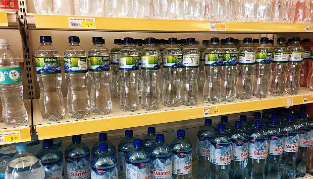 El agua embotellada y los energizantes lideraron&nbsp;las importaciones peruanas de bebidas no alcohólicas en el último verano, según la CCL. (Foto: GEC)