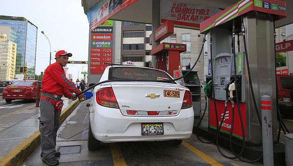 Petroperú y Repsol dieron a conocer sus nuevos precios de combustibles. (Foto: GEC)