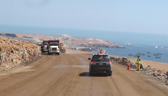 La ampliación de la carretera Camaná (Arequipa) - Dv. Quilca - Matarani -Ilo - Tacna se encuentra a cargo de Obrainsa. (Foto: GEC)