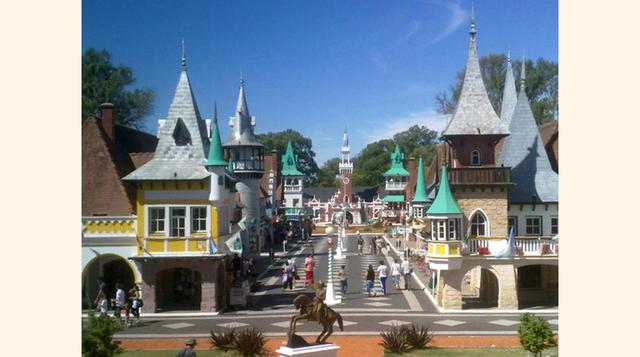 Republica de los Ninos, La Plata, Argentina. “bellisimo paseo para pasar el dia”