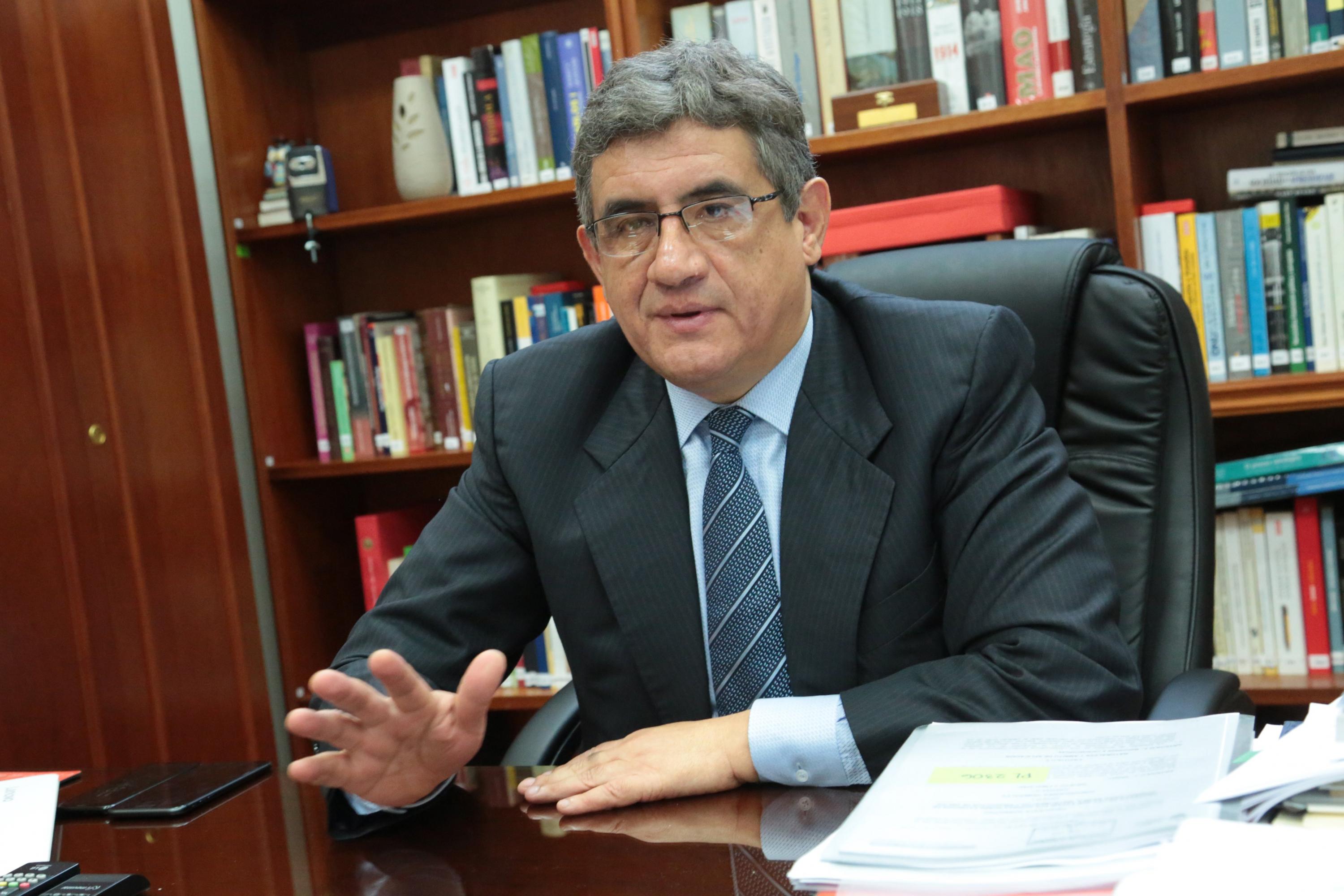 Juan Sheput criticó que el Parlamento no atienda las exigencias de la población para una reforma en el sistema de justicia.&nbsp; (FOTO: USI)